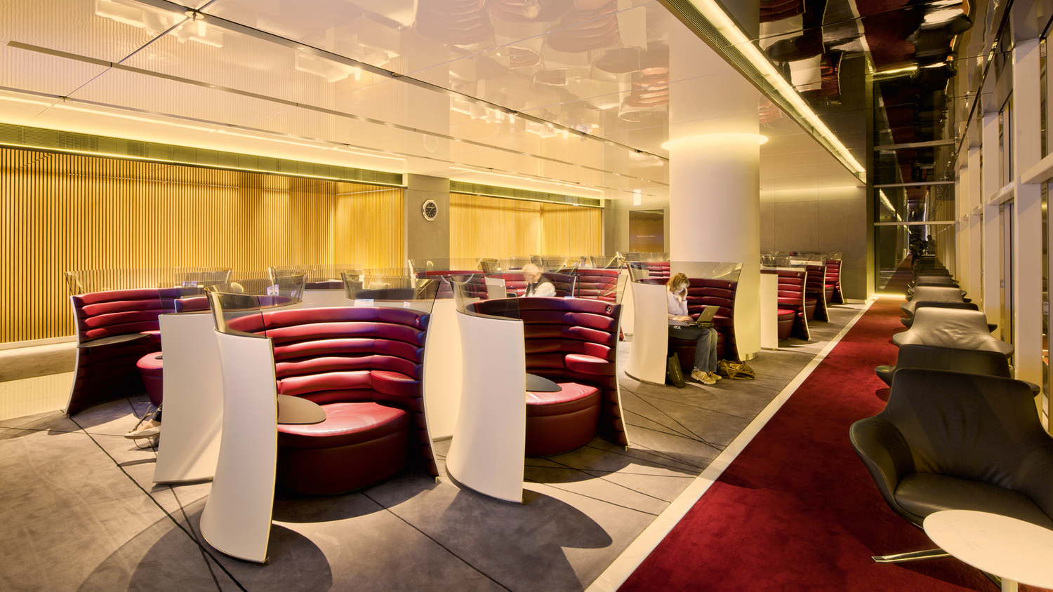 ANTEPRIMA Cathay Pacific ANTEPRIMA Cathay Pacific
