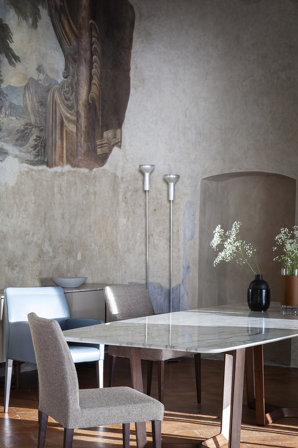 02 liz chair 02 liz chair