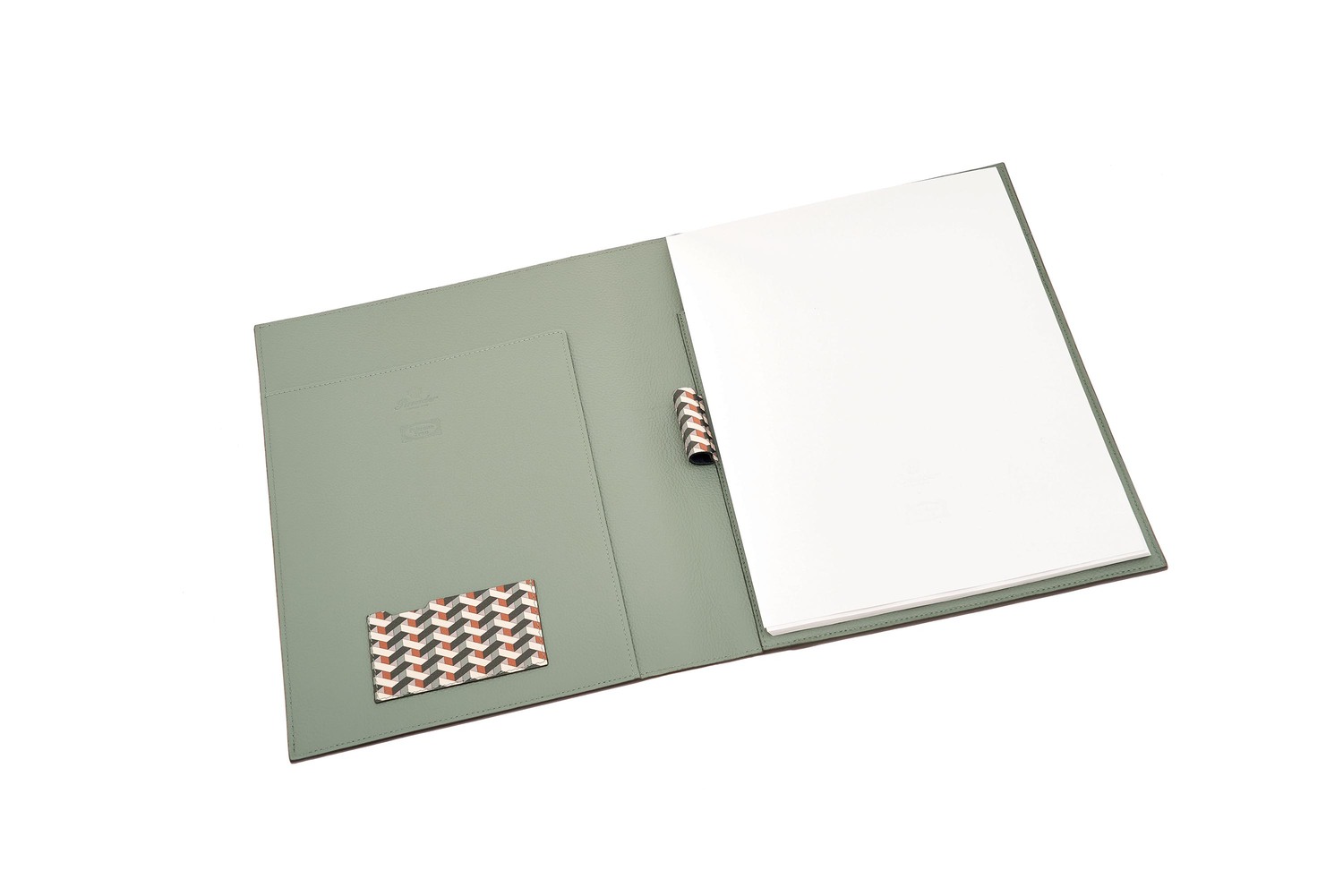 10 pineider poltrona frau a4 notepad holder 10 pineider poltrona frau a4 notepad holder