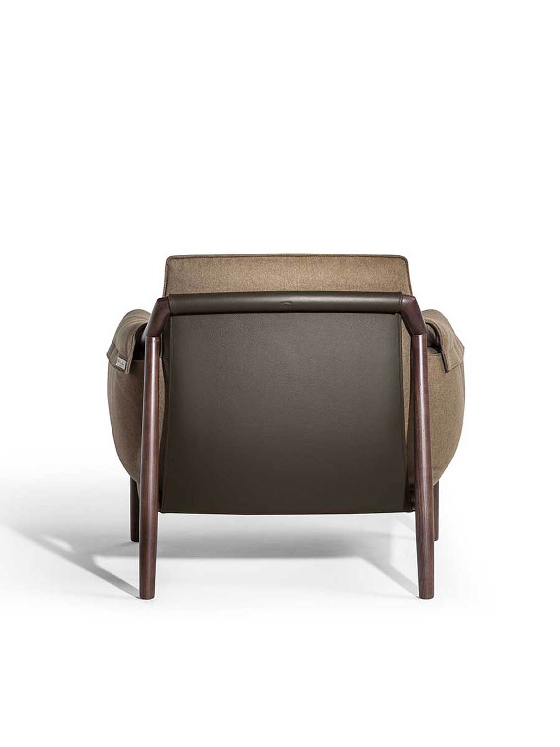 32 times lounge armchair