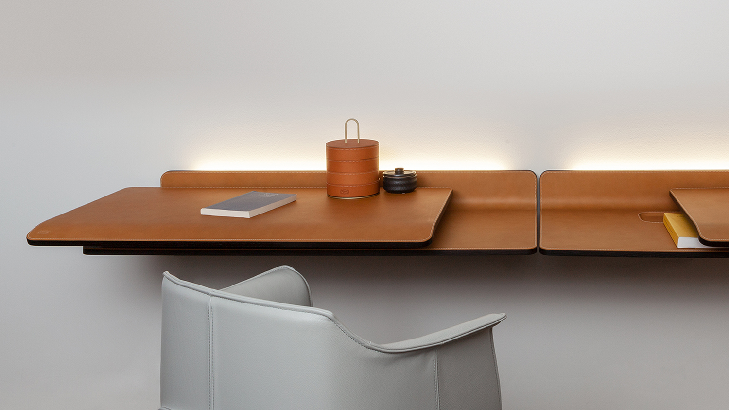 01 zhuang stackable desk 01 zhuang stackable desk