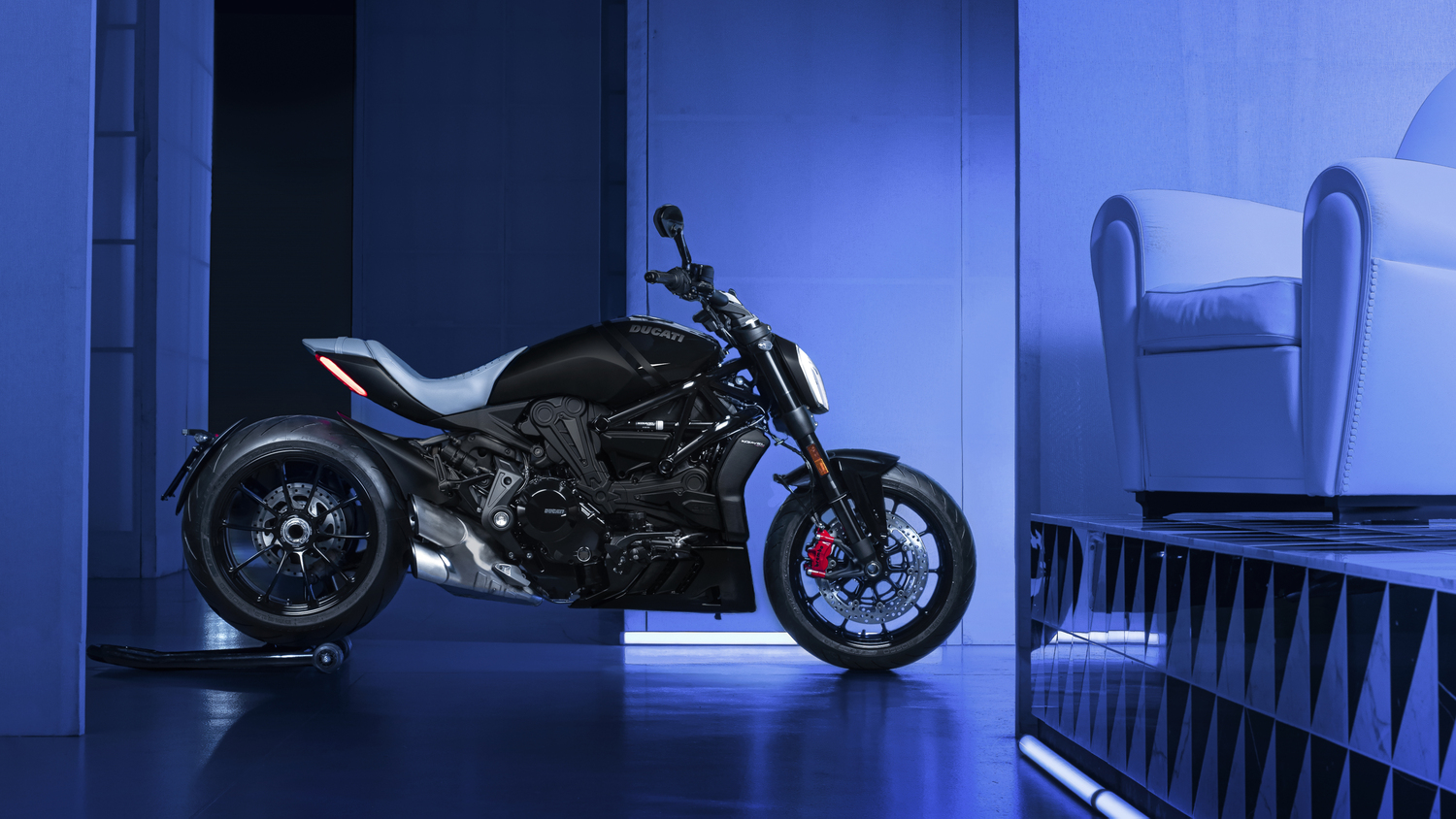 ducati xdiavel page (2)