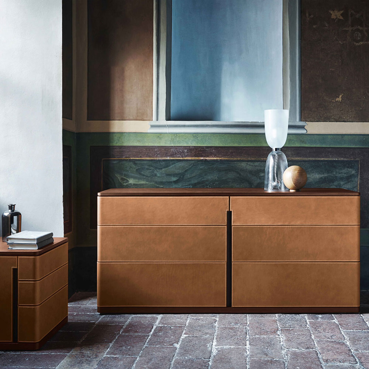 drawer chest and complementary units macro